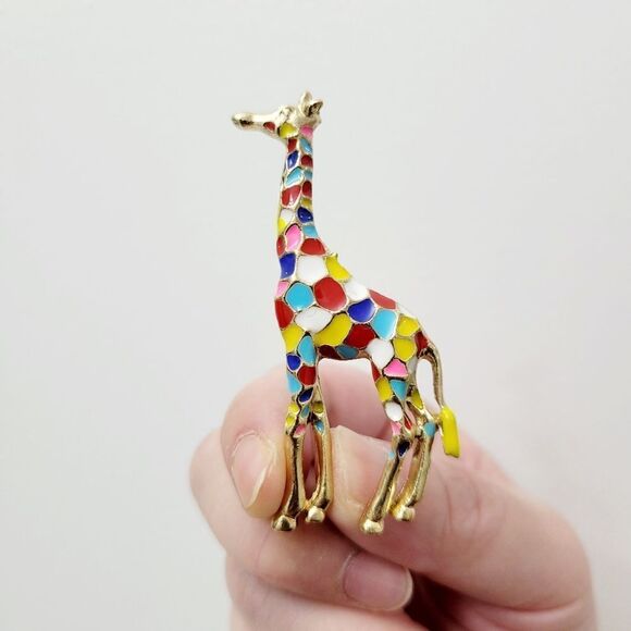 Brand New Giraffe Brooch Pin - Picture 3 of 7